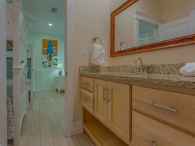 Emerald by Meyer Vacation Rentals