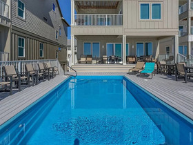 Emerald by Meyer Vacation Rentals