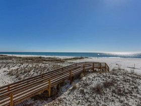 Emerald by Meyer Vacation Rentals