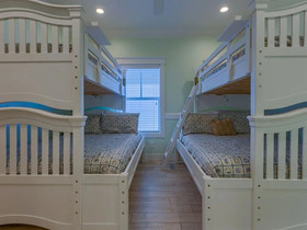 Emerald by Meyer Vacation Rentals