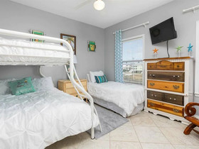 Fernhill By The Sea by Meyer Vacation Rentals
