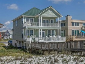 Fernhill By The Sea by Meyer Vacation Rentals
