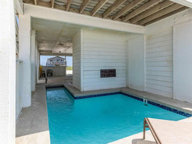 Fort Fun West by Meyer Vacation Rentals