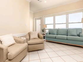 Fort Fun West by Meyer Vacation Rentals