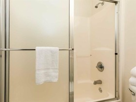 Fort Fun West by Meyer Vacation Rentals