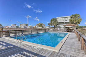 Fort Morgan Townhomes RedAwning