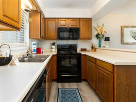 Fort Morgan Townhomes RedAwning