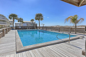 Fort Morgan Townhomes RedAwning