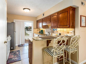 Fort Morgan Townhomes RedAwning