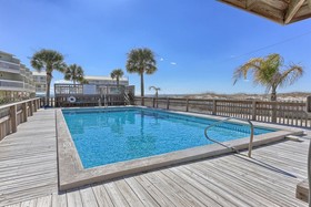 Fort Morgan Townhomes RedAwning