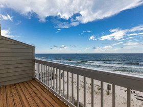 Fort Morgan Townhomes RedAwning
