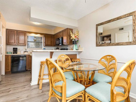 Fort Morgan Townhomes RedAwning