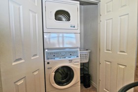 Four C's by Youngs Suncoast