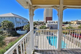 Four C's by Youngs Suncoast