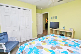 Four C's by Youngs Suncoast