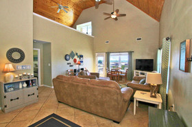 Four C's by Youngs Suncoast