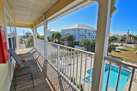 Four C's by Youngs Suncoast