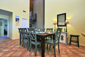 Four C's by Youngs Suncoast