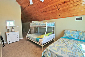 Four C's by Youngs Suncoast