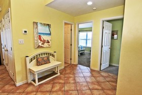 Four C's by Youngs Suncoast