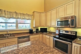 Four C's by Youngs Suncoast