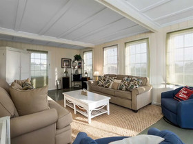 Green Heron by Meyer Vacation Rentals