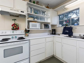 Green Heron by Meyer Vacation Rentals