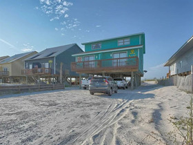 Gulf Dreams by Meyer Vacation Rentals