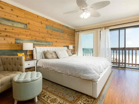 Gulf Dreams by Meyer Vacation Rentals
