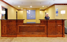 Holiday Inn Express Gulf Shores