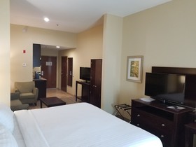 Holiday Inn Express Gulf Shores