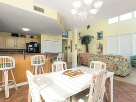 Island Lady by Meyer Vacation Rentals