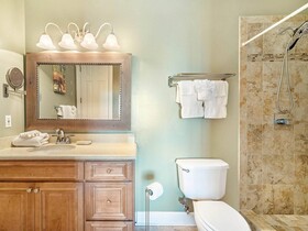 Island Royale by Bender Vacation Rentals