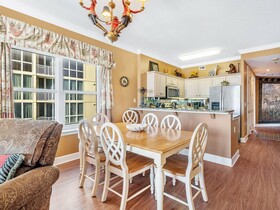 Island Royale by Bender Vacation Rentals