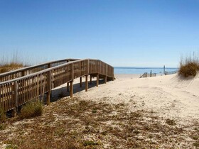 Island Royale by Bender Vacation Rentals