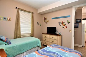 Island Royale by Bender Vacation Rentals