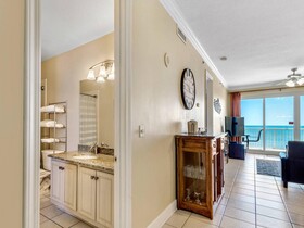 Island Royale by Bender Vacation Rentals