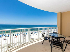 Island Royale by Vacasa