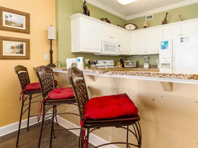 Island Royale by Vacasa