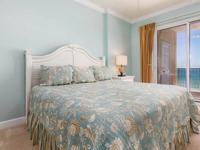 Island Royale by Vacasa