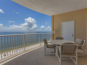 Island Royale by Vacasa