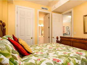 Island Royale by Vacasa