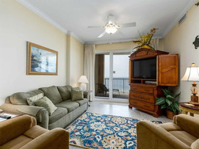 Island Royale by Vacasa