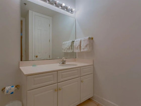 Island Royale by Vacasa