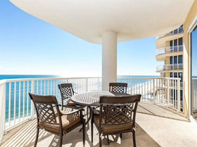 Island Royale by Vacasa