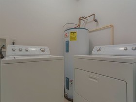 Island Royale by Vacasa