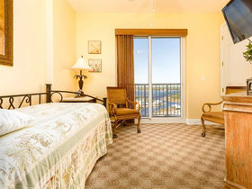 Island Royale by Vacasa