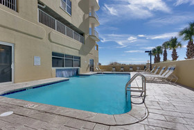 Island Royale by Vacasa