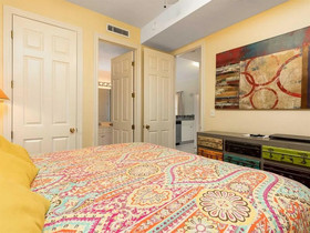 Island Royale by Vacasa