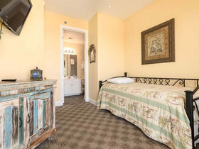 Island Royale by Vacasa